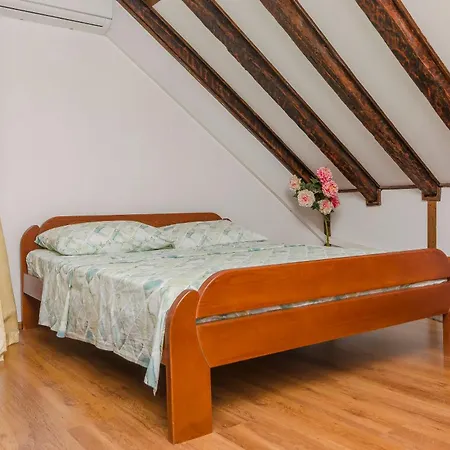 Islandbreeze Prvic Sepurine