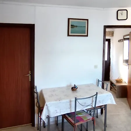 Islandbreeze Apartman Prvic Sepurine