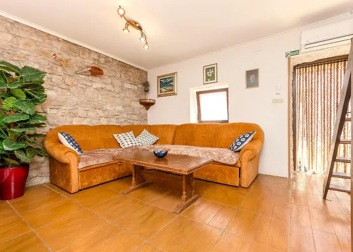 Islandbreeze פרוויץ' שפורינה